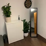 別荘 Geraeumiges Haus Mit Garten Terasse