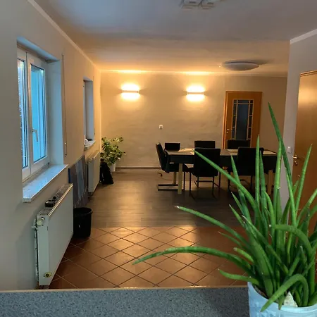 Tatil Evi Geraeumiges Haus Mit Garten Terasse