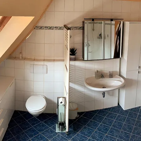 Geraeumiges Haus Mit Garten Terasse Сasa de vacaciones Núremberg