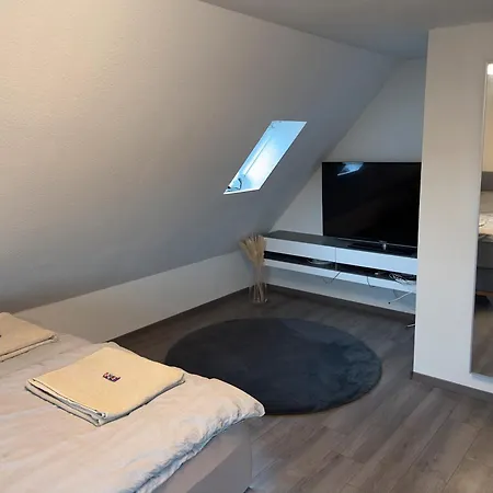 Geraeumiges Haus Mit Garten Terasse *