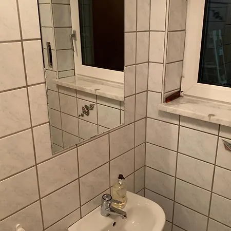 בית נופש Geraeumiges Haus Mit Garten Terasse *
