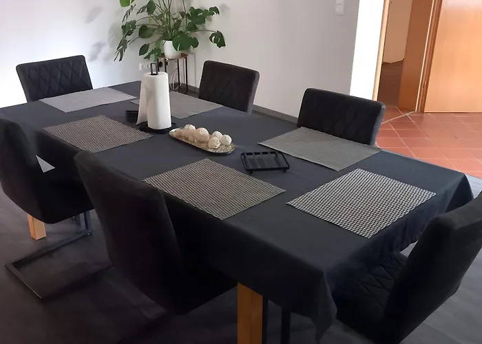 Geräumiges Haus Mit Garten Terasse Nürnberg