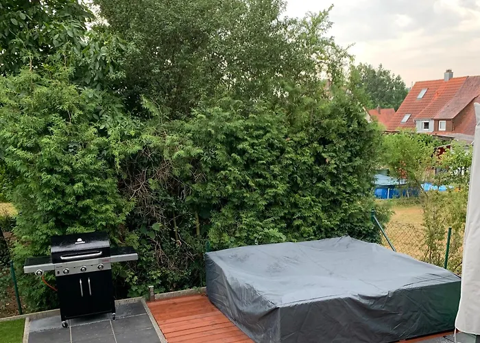 Geraeumiges Haus Mit Garten Terasse *