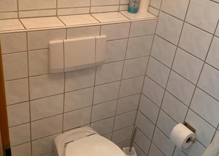 Ferienhaus Geräumiges Haus Mit Garten Terasse *